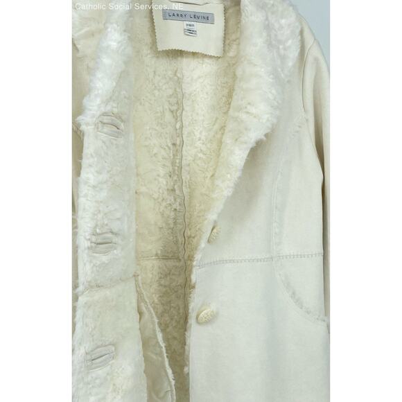 Larry Levine Ivory Button-Up - Size Large - Picture 5 of 9